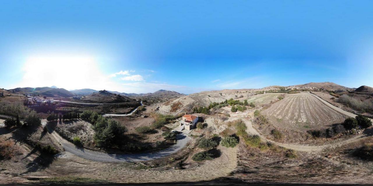 Stone House Of Panos Villa Kornos Exterior photo